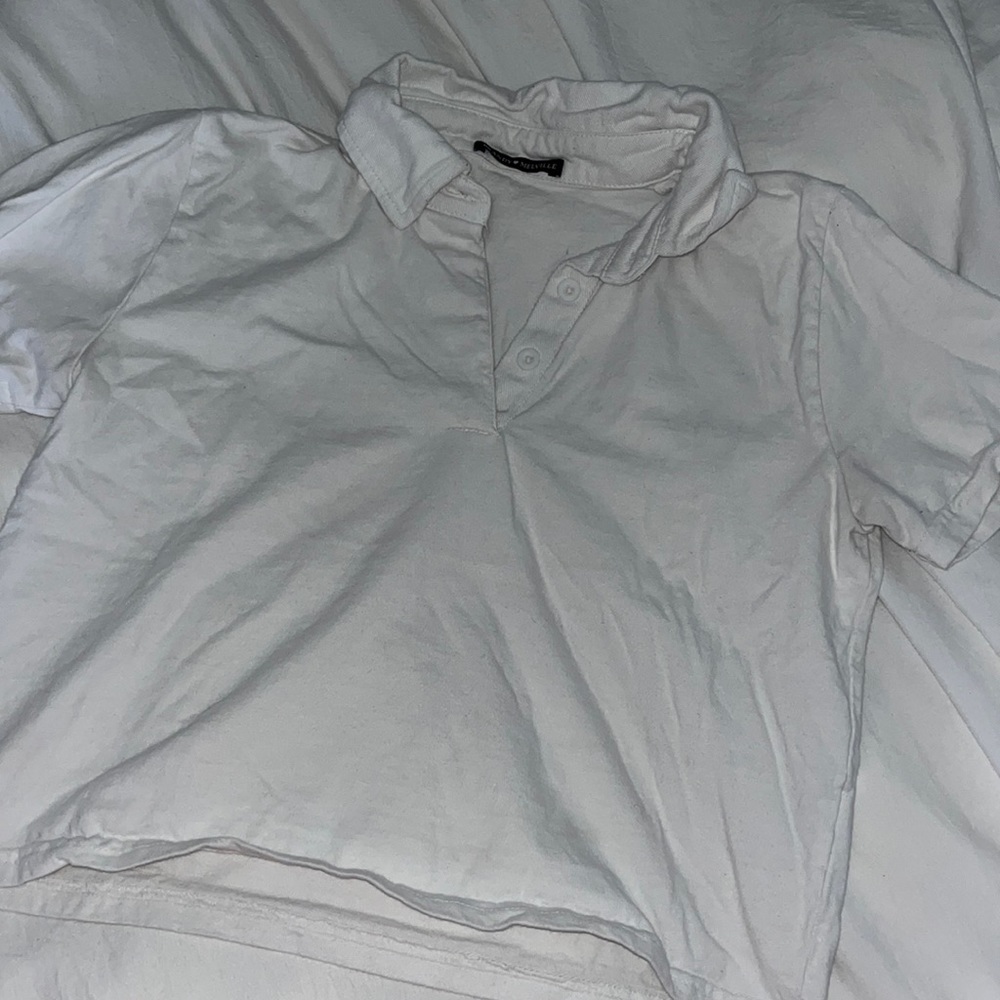 cropped collars shirt